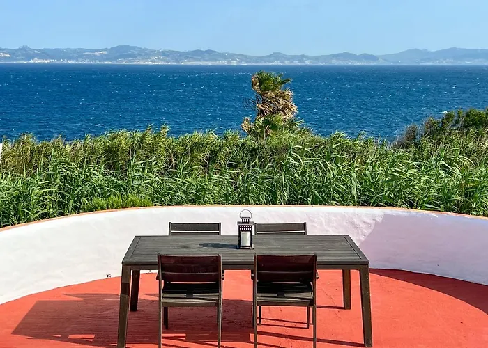 Front Amazing Views *